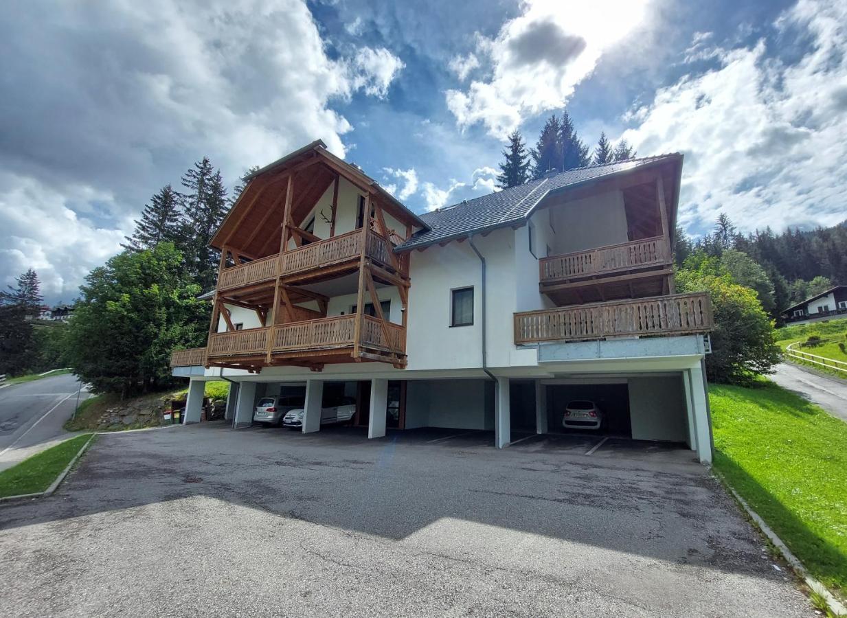 Alpenflair - Charming Ski-To-Door Apartment Bad Kleinkirchheim Zewnętrze zdjęcie